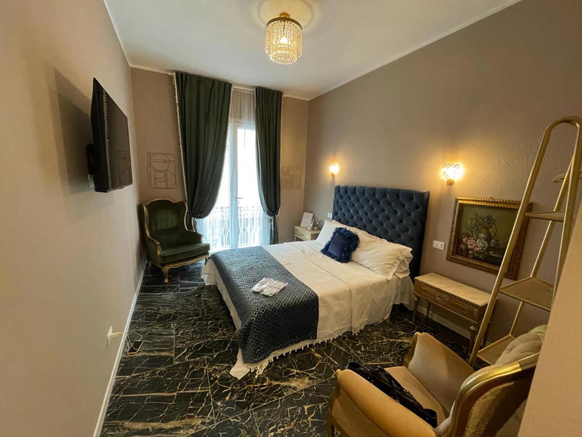 Prestige Suite Via Romagnoli Sirmione Zewnętrze zdjęcie